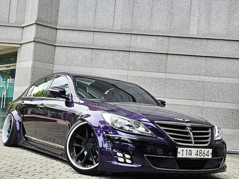 Hyundai Genesis