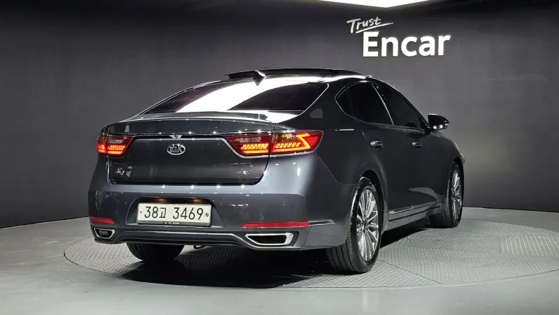 Kia K7