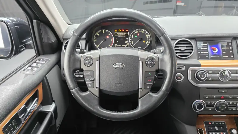 Land Rover DISCOVERY