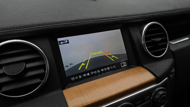 Land Rover DISCOVERY