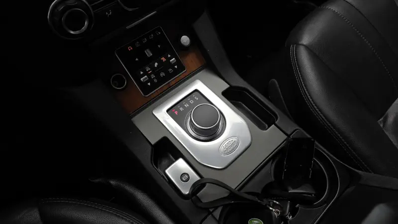 Land Rover DISCOVERY