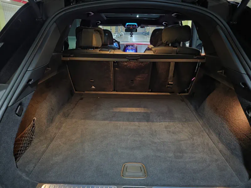 Mercedes-Benz EQS SUV