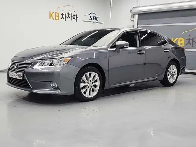 Lexus ES300h