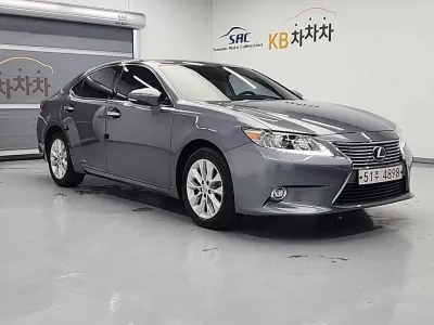 Lexus ES300h