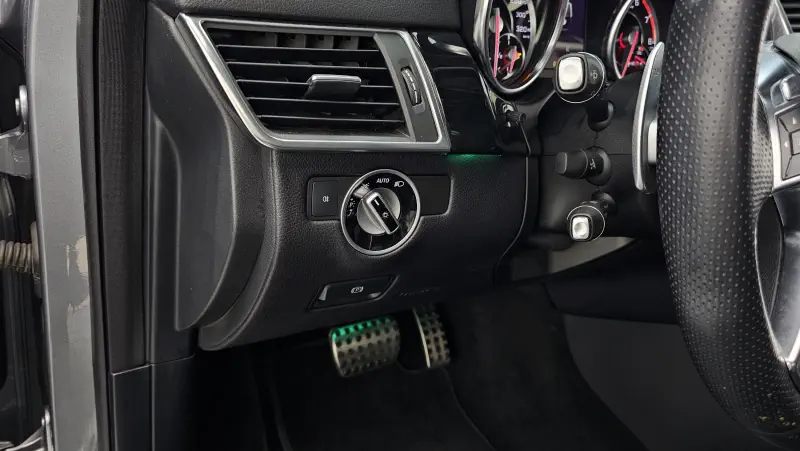 Mercedes-Benz M-class