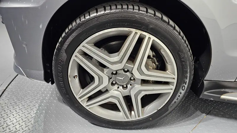 Mercedes-Benz M-class