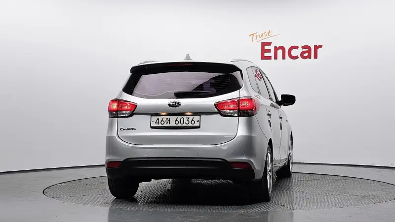 Kia Carens