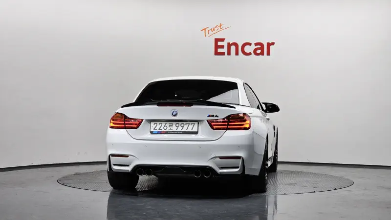 BMW M4