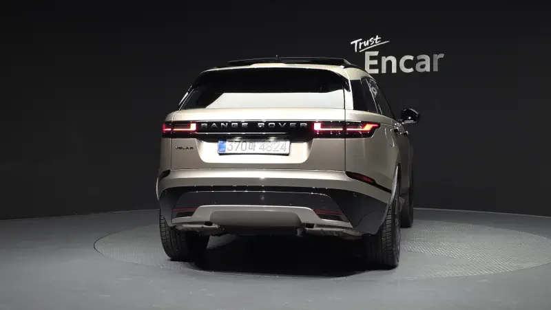 Land Rover RANGE ROVER VELAR