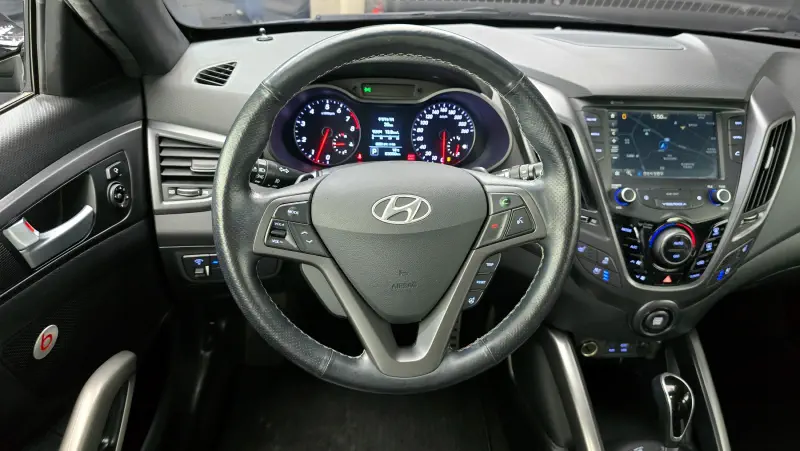 Hyundai Veloster