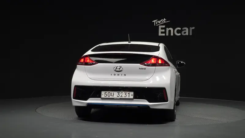 Hyundai Ioniq