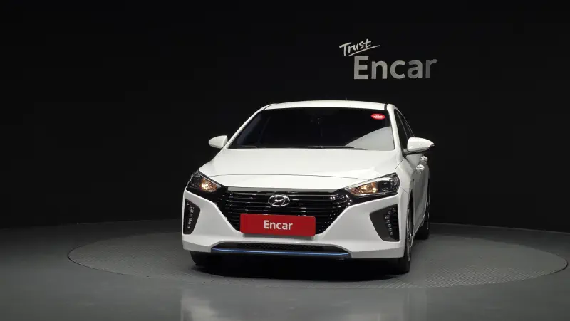 Hyundai Ioniq