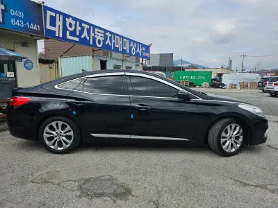 Hyundai Grandeur