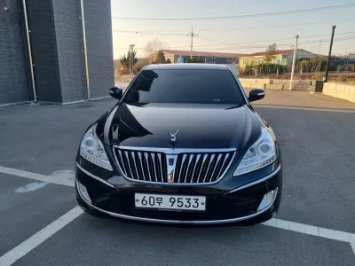 Hyundai Equus