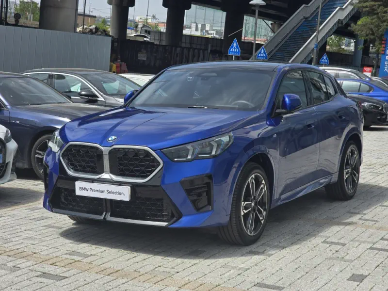 BMW X2