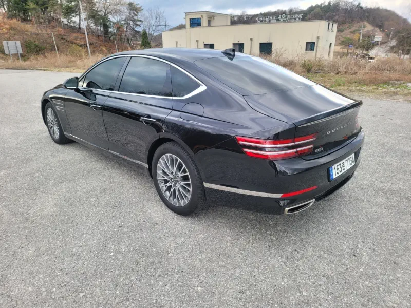 Genesis G80