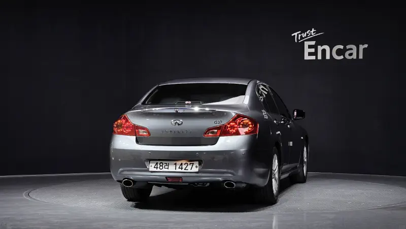 Infiniti G37