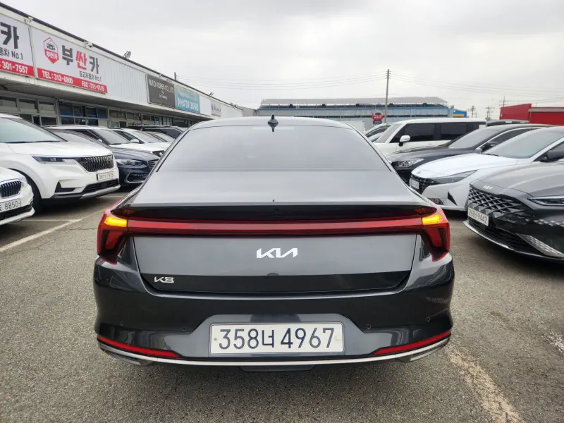 Kia K8