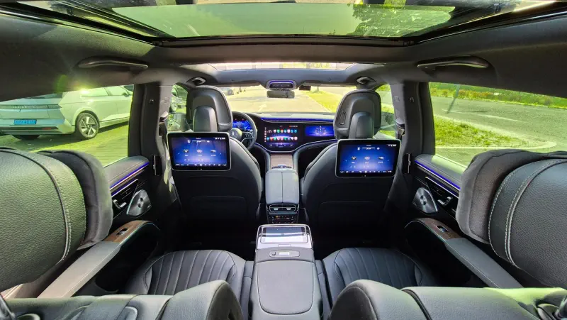 Mercedes-Benz EQS SUV