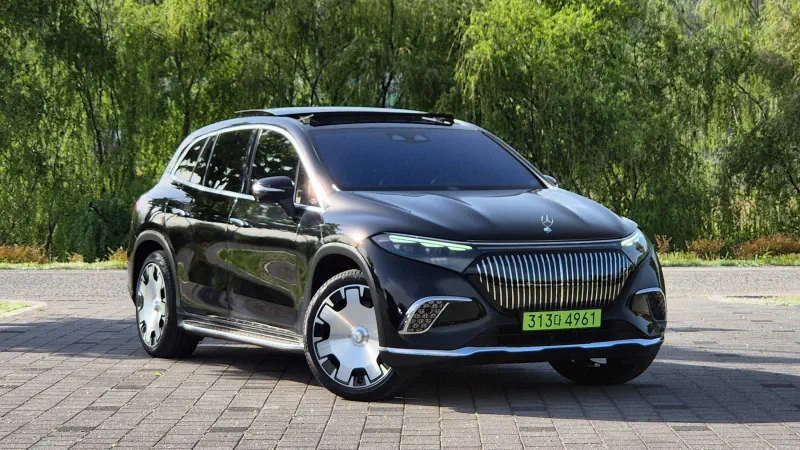 Mercedes-Benz EQS SUV