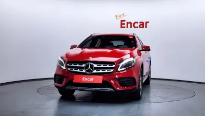 Mercedes-Benz GLA-Class