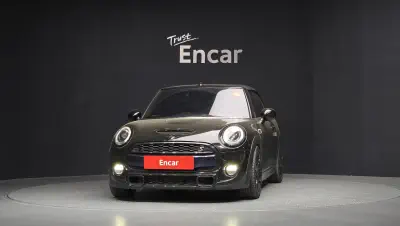 MINI Cabrio