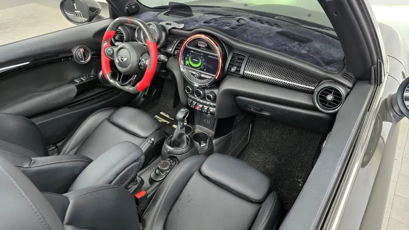 MINI Cabrio