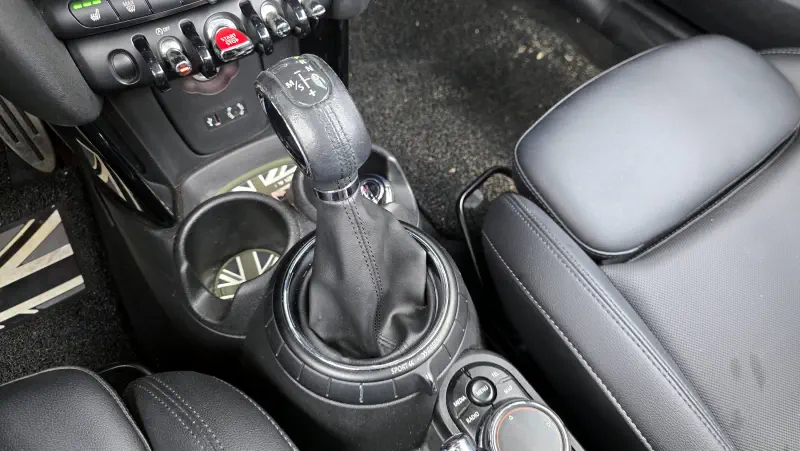 MINI Cabrio