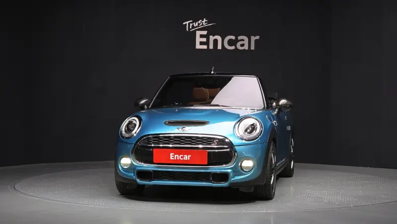 MINI Cabrio