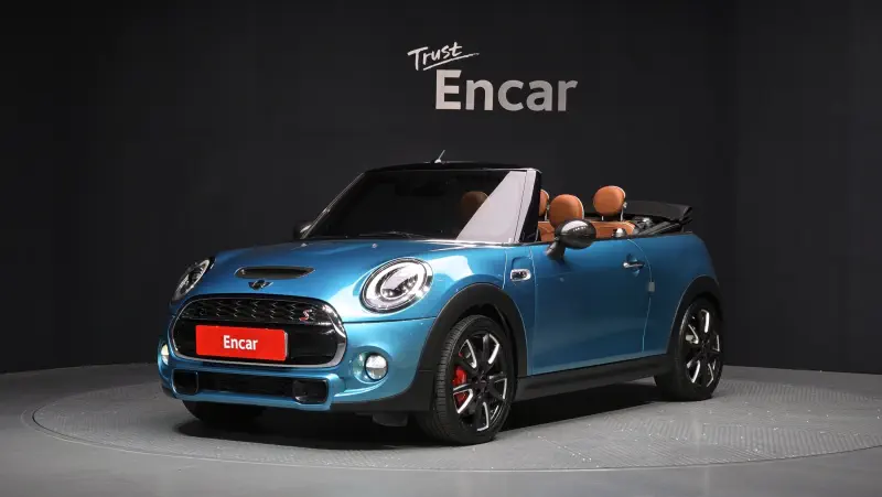 MINI Cabrio