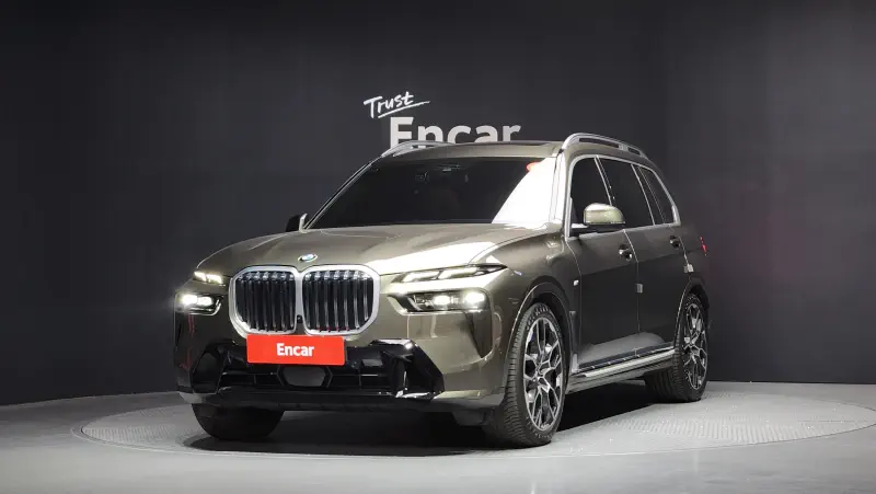 BMW X7