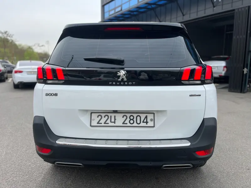 Peugeot 5008
