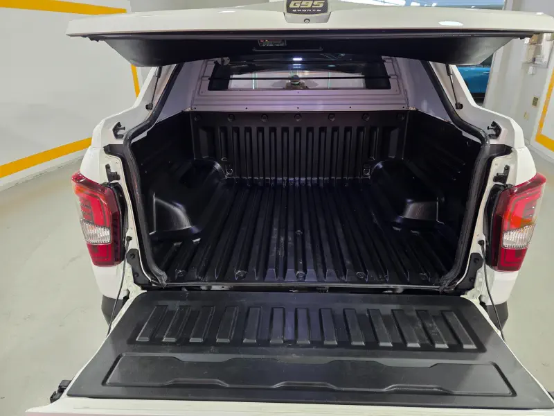 SsangYong Rexton Sports