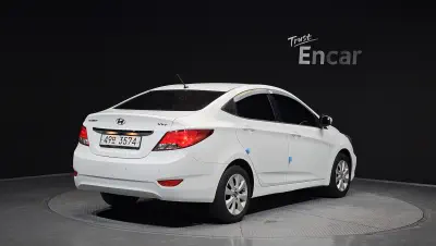 Hyundai Accent