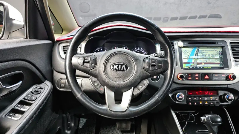 Kia Carens