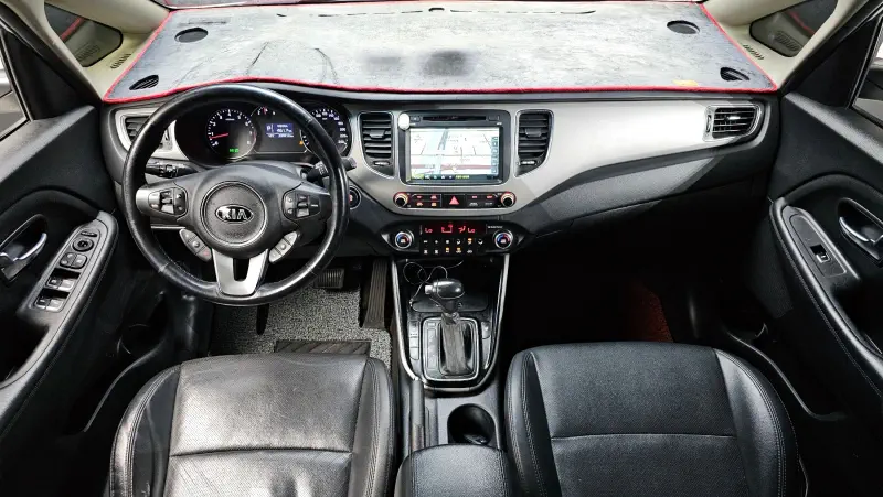 Kia Carens