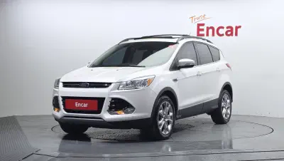 Ford ESCAPE