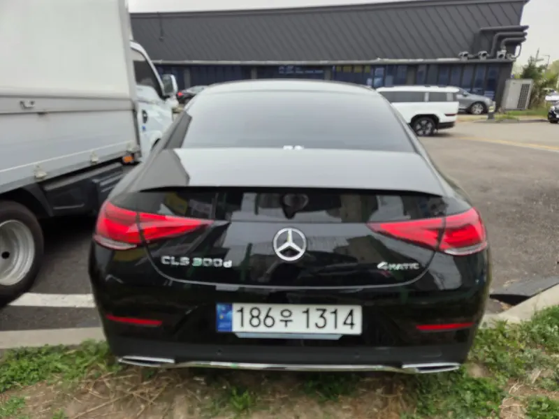 Mercedes-Benz CLS-Class