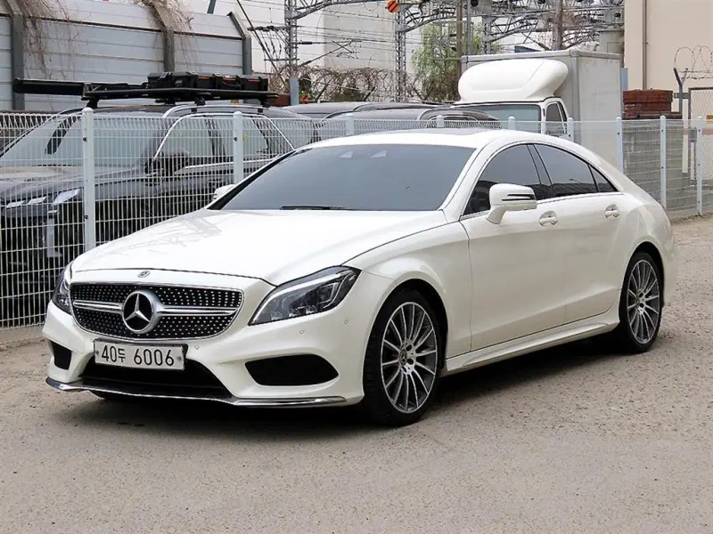 Mercedes-Benz CLS-Class
