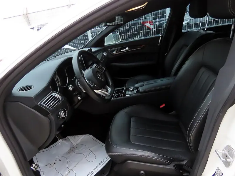 Mercedes-Benz CLS-Class