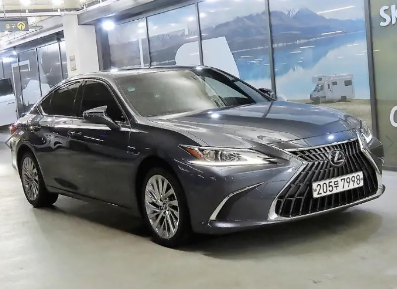 Lexus ES300h