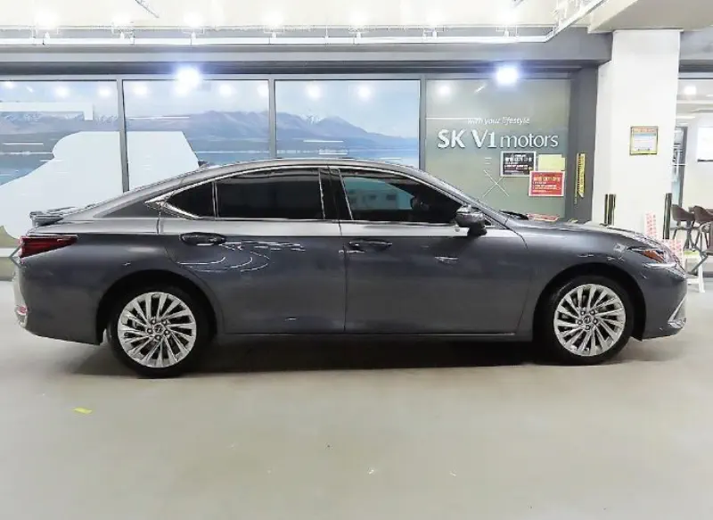 Lexus ES300h