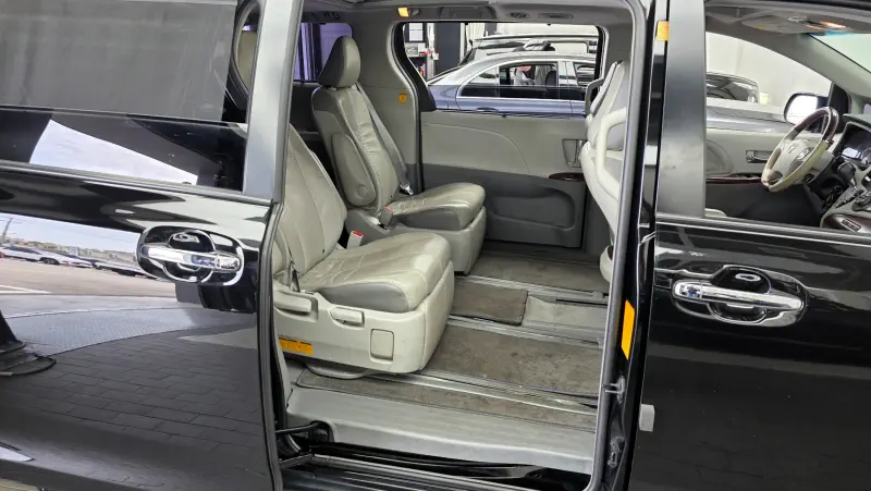 Toyota Sienna