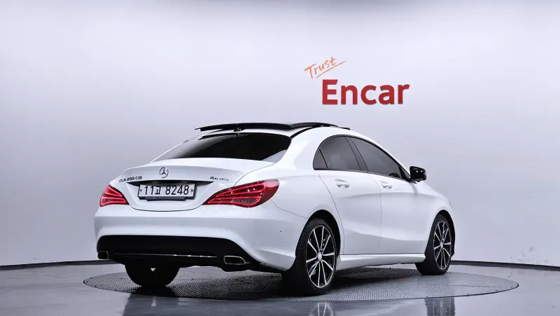 Mercedes-Benz CLA-Class