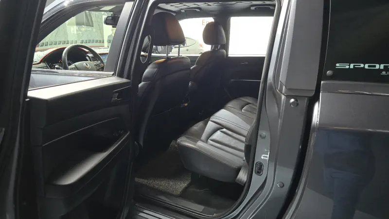 SsangYong Rexton Sports