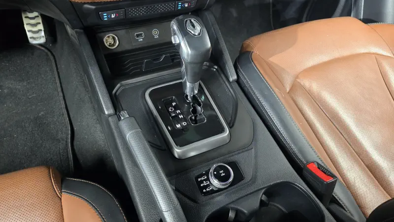 SsangYong Rexton Sports