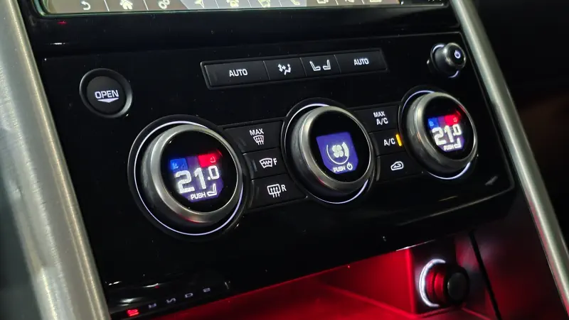 Land Rover DISCOVERY