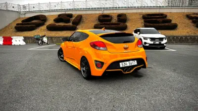 Hyundai Veloster