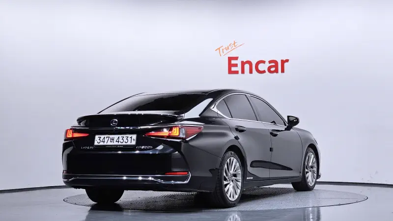 Lexus ES300h