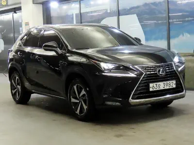 Lexus NX300h